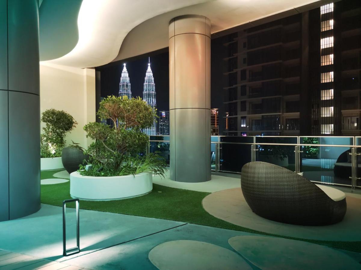 Crystal Suites At Eaton, Klcc Kuala Lumpur Exterior photo