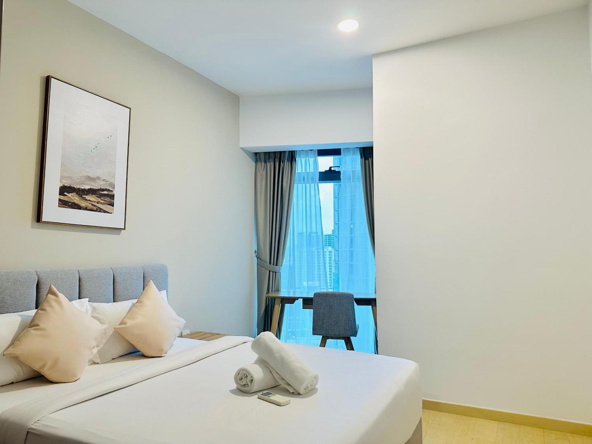 Crystal Suites At Eaton, Klcc Kuala Lumpur Exterior photo